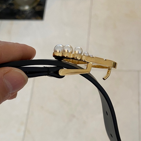 Christian Dior Black Belt with Pearl-Accented Gold Buckle 75 - Picture 8 of 10